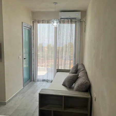 Noah's 3* Himare