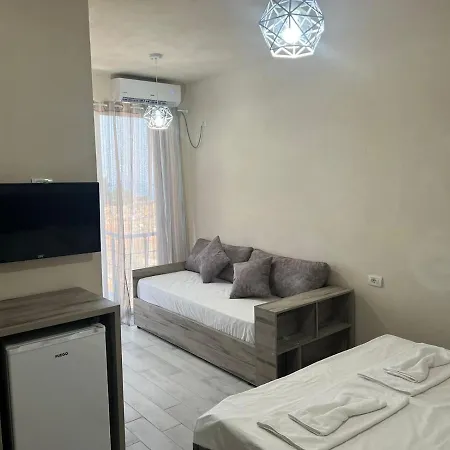 Noah's Hotel Himare