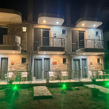 Hotel Noah's Himare